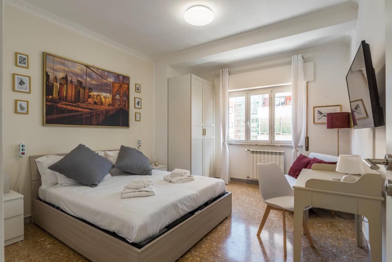 Cinecitta Gem Flat With Veranda Apartment Rome
